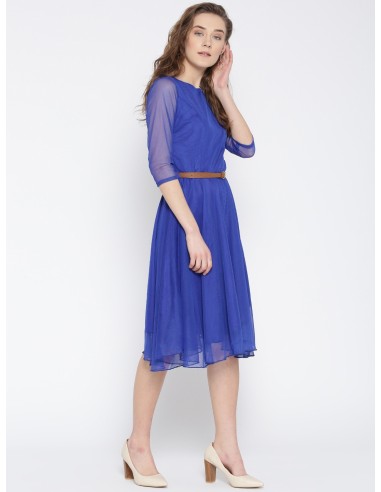 Robe bleue en crêpe évasée – U&F