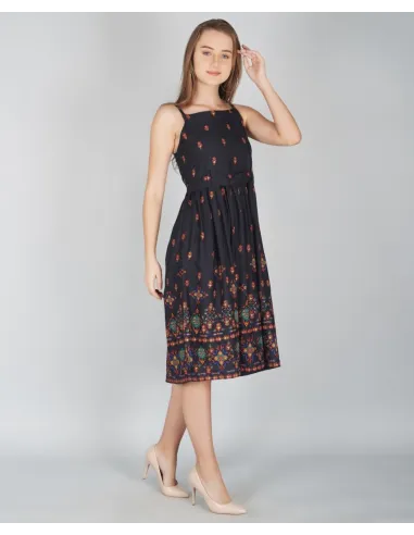 Robe midi plissée et imprimée Noir - Metro Fashion