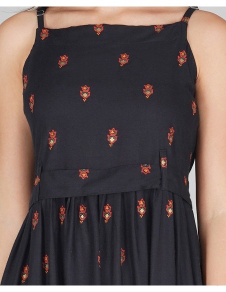 Robe midi plissée et imprimée Noir - Metro Fashion