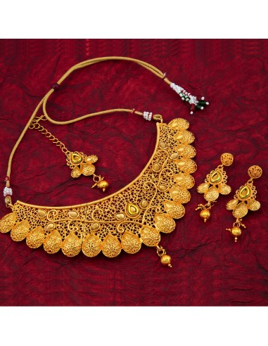 Sukkhi Gold Plated Wedding Necklace Set