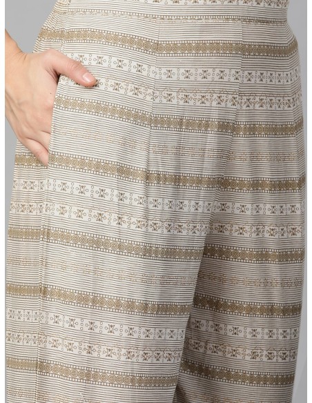 Ensemble kurta vert olive et blanc cassé avec dupatta et masque – Indo Era